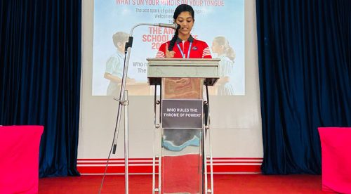Annual-School-Debate-4