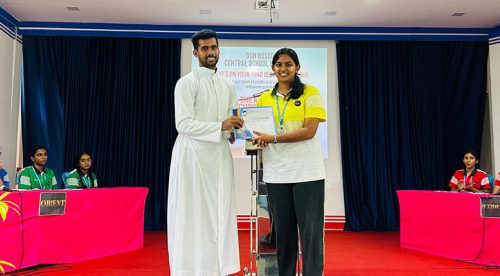 Annual-School-Debate-9